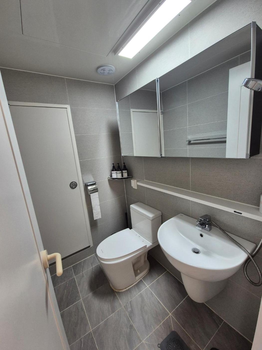 Ferienwohnung Raon House Seoul Exterior foto